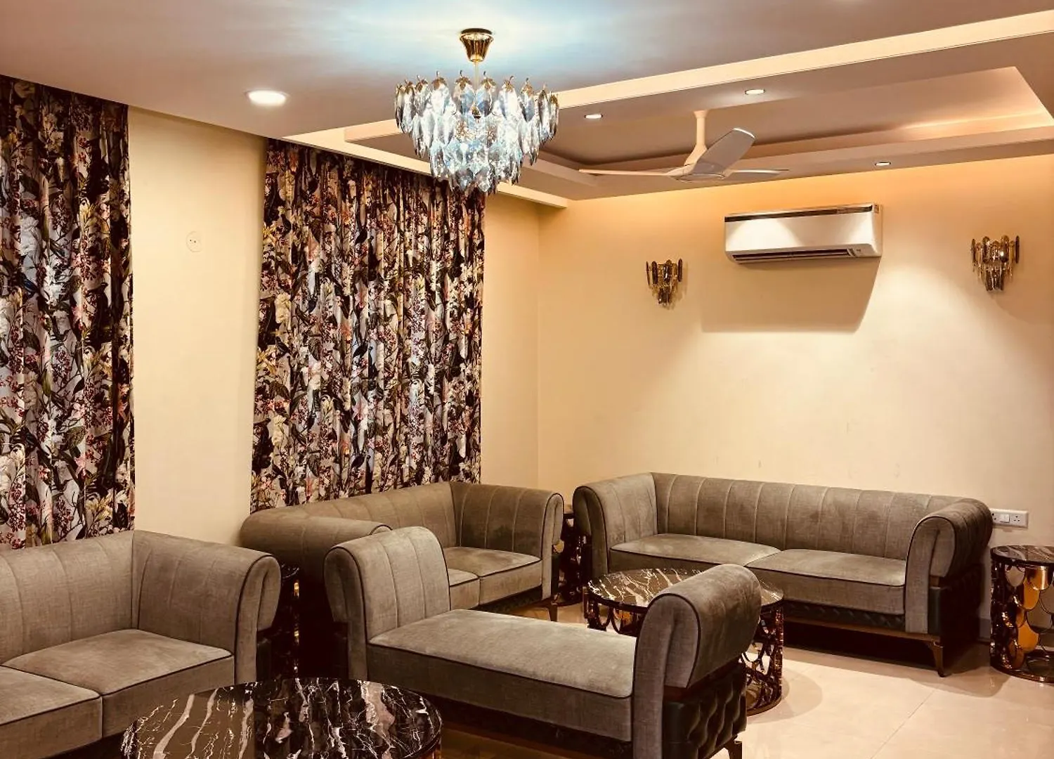 4Bhk Villa Private Pool 古尔冈