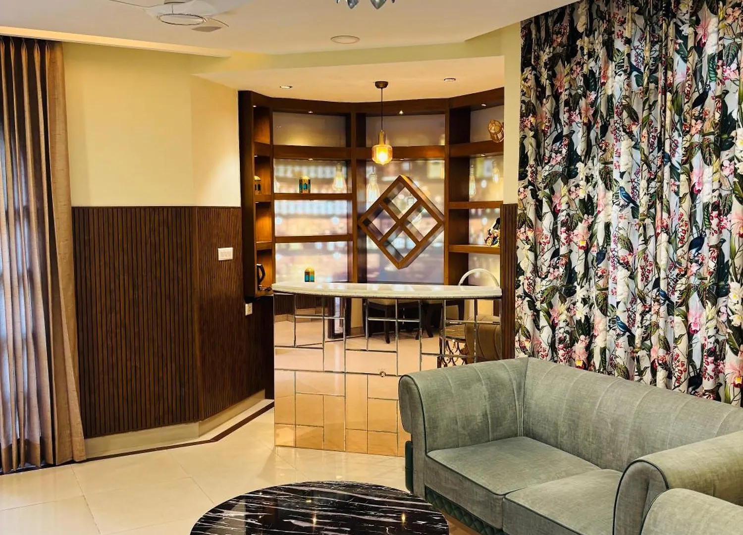 4Bhk Villa Private Pool 古尔冈